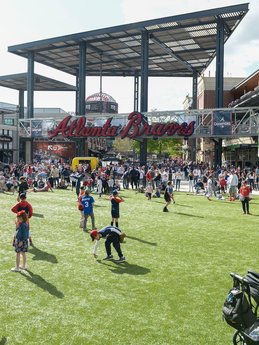 Truist, Atlanta Braves to unveil new name for ballpark next week